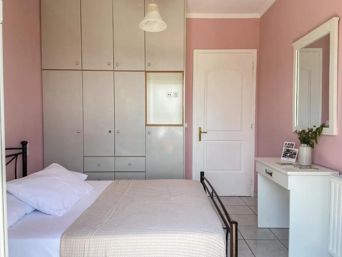 Fotis Apartment 阿尔戈斯托利翁